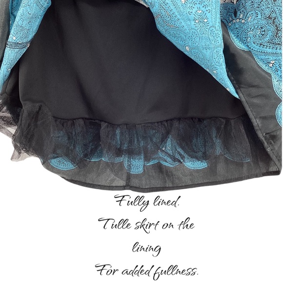 STUDIO Y STRAPLESS DRESS - Picture 6 of 14